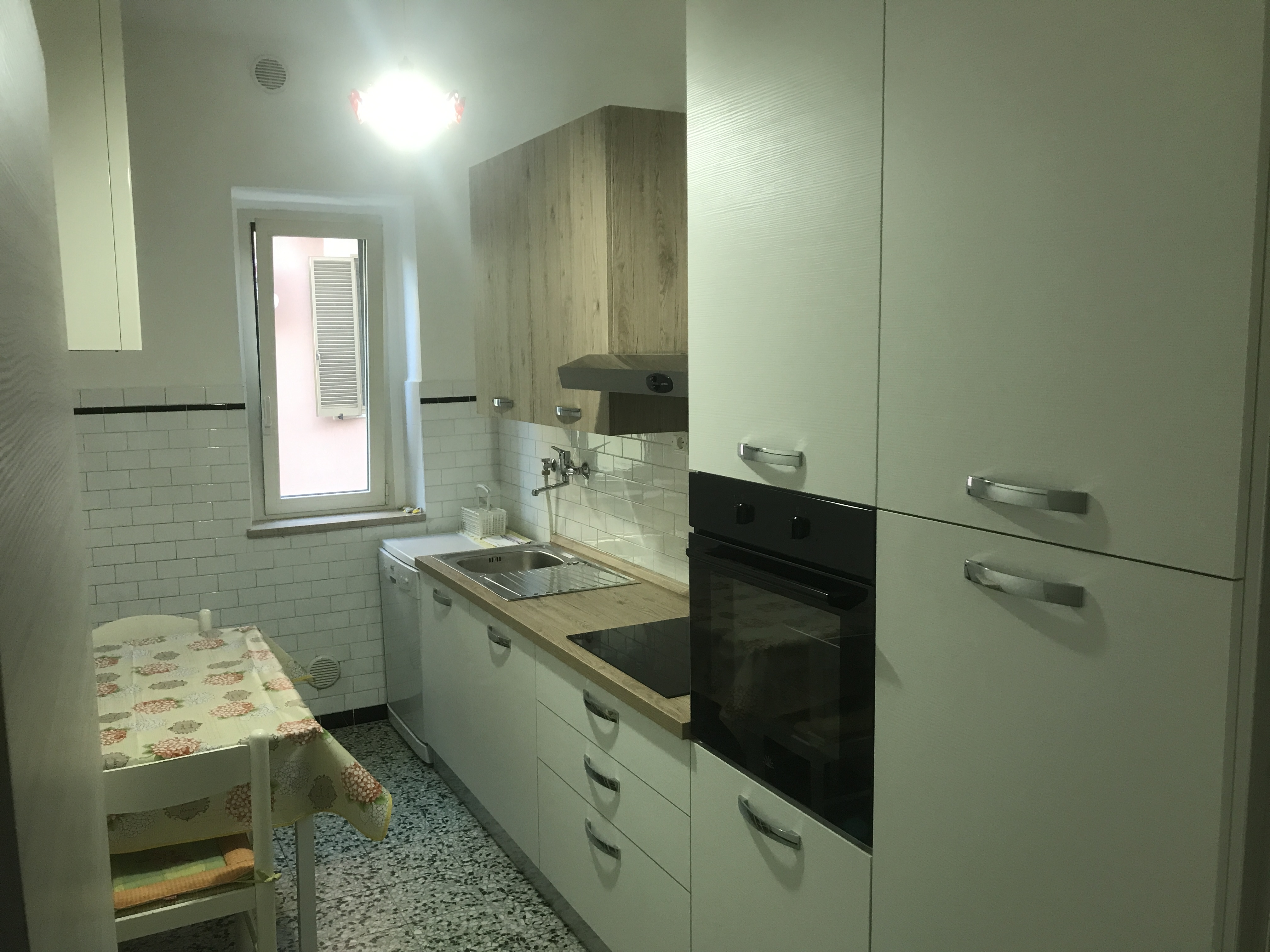 1f2c1f57-aa70-46b6-a097-87acfc87187e